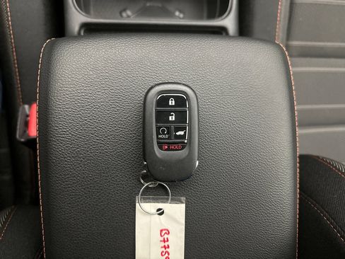 Used 2024 Honda CR-V Sport image 10