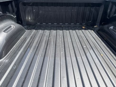 New 2026 RAM 1500 4x4 Crew Cab image 11