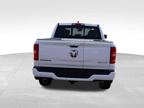 New 2026 RAM 1500 Big Horn AWD/4WD image 4
