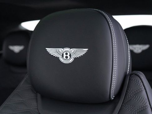 Used 2025 Bentley Continental GT Speed image 17