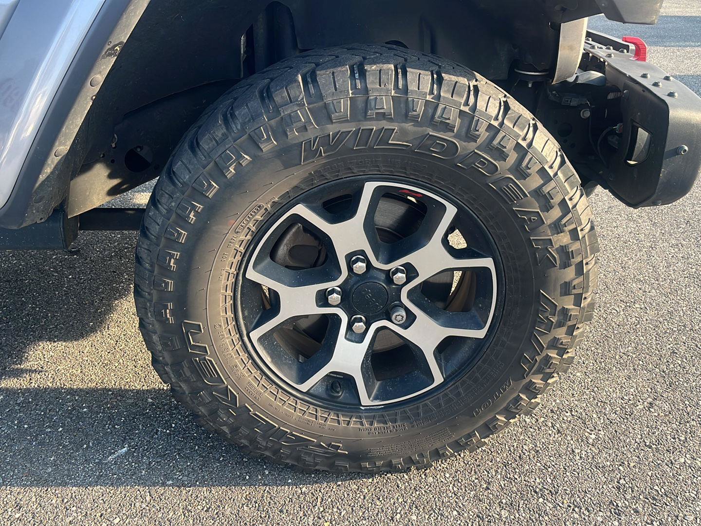 Used 2020 Jeep Wrangler Unlimited Rubicon AWD/4WD image 12
