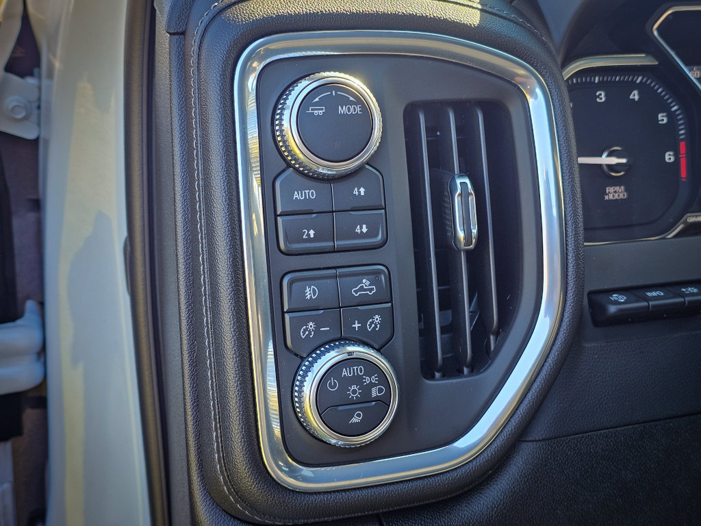Used 2021 GMC Sierra 2500 Denali w/ Denali Ultimate Package AWD/4WD image 20