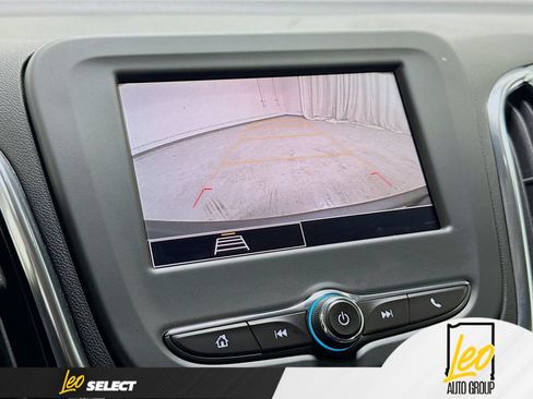 Used 2024 Chevrolet Equinox LT w/ LPO, Floor Liner Package FWD image 16