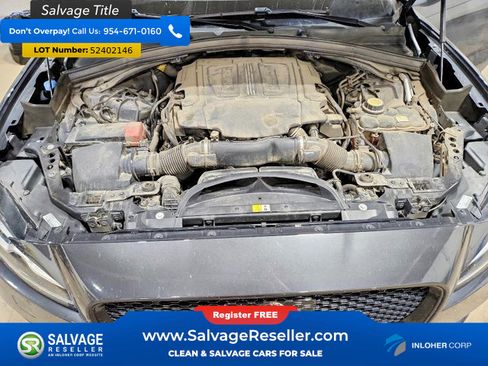 Used 2019 Jaguar F-PACE S AWD/4WD image 16