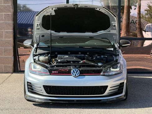 Used 2017 Volkswagen GTI Sport FWD image 21