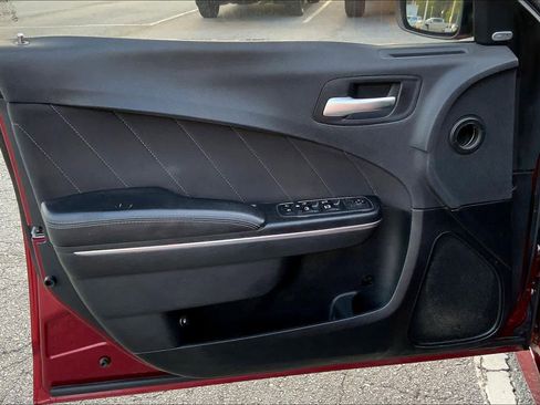 Used 2017 Dodge Charger R/T image 20