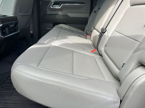 Used 2024 GMC Sierra 1500 SLT w/ SLT Premium Plus Package image 21