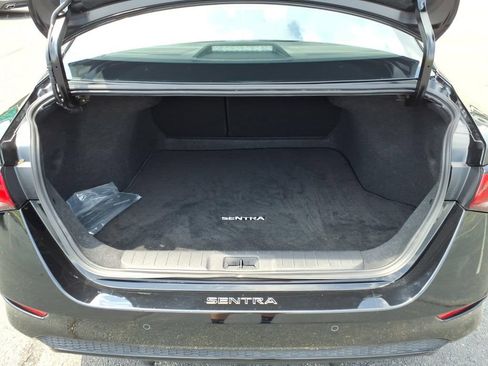 Used 2024 Nissan Sentra S FWD image 21