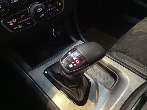 Used 2022 Dodge Charger Scat Pack w/ Daytona Edition Group RWD image 30