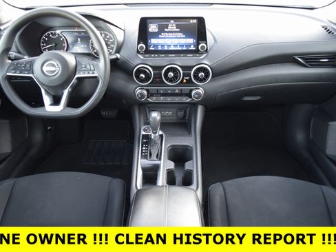 Used 2024 Nissan Sentra SV image 2