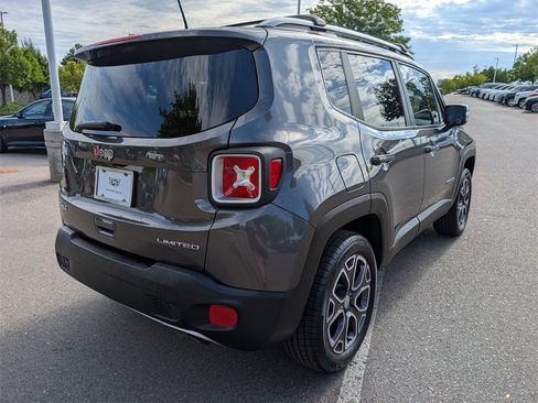 Used 2018 Jeep Renegade Limited w/ UConnect 8.4 Nav Group image 5