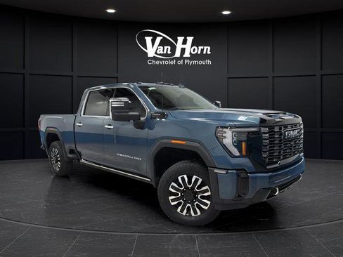 Used 2025 GMC Sierra 2500 Denali Ultimate w/ Max Trailering Package AWD/4WD image 1