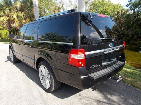 Used 2016 Ford Expedition EL Platinum image 5