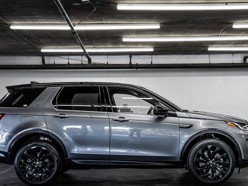 Used 2023 Land Rover Discovery Sport S AWD/4WD image 6