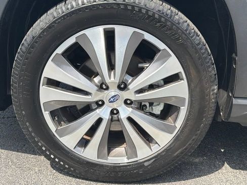 Used 2022 Subaru Ascent Limited AWD/4WD image 54