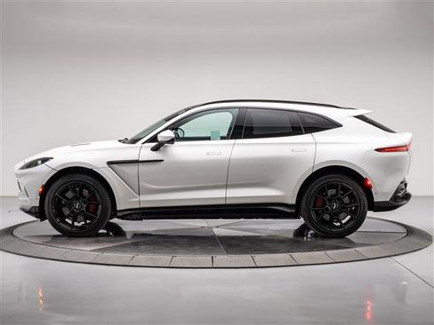 Used 2021 Aston Martin DBX AWD/4WD image 12