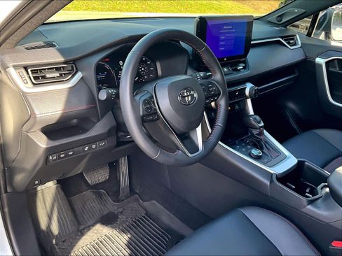 Certified 2023 Toyota RAV4 XSE image 8