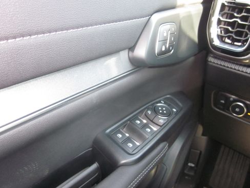 New 2025 Ford Ranger Lariat w/ Chrome Accent Package image 22