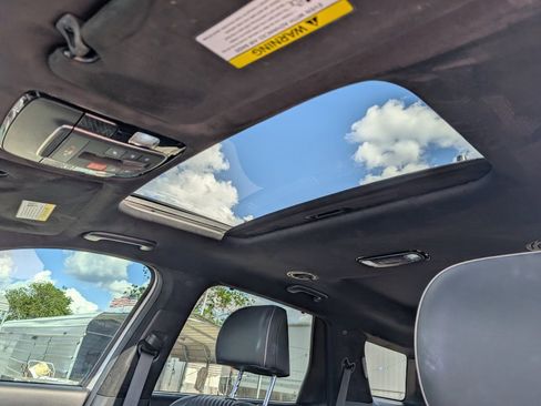 Used 2024 Hyundai Palisade Calligraphy image 24