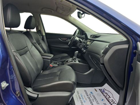 Used 2018 Nissan Rogue SL AWD/4WD image 26