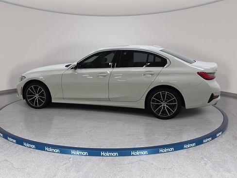 Used 2020 BMW 330i xDrive Sedan w/ Convenience Package AWD/4WD image 9