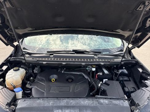 Used 2018 Ford Edge SEL w/ Equipment Group 201A FWD image 26