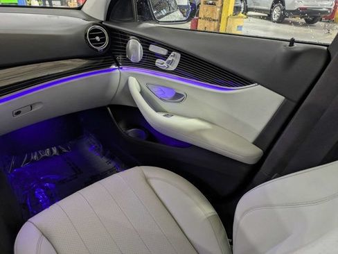 Used 2021 Mercedes-Benz E 350 Sedan image 16