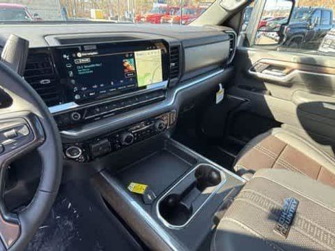 New 2026 Chevrolet Silverado 3500 High Country w/ High Country Premium Package AWD/4WD image 21