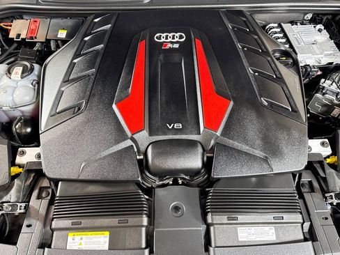 Used 2024 Audi RS Q8 image 29