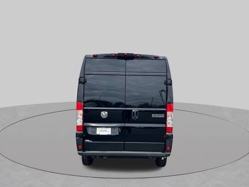 New 2026 RAM ProMaster 2500 w/ Premium Convenience Group FWD image 31