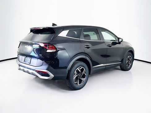Used 2025 Kia Sportage LX image 9