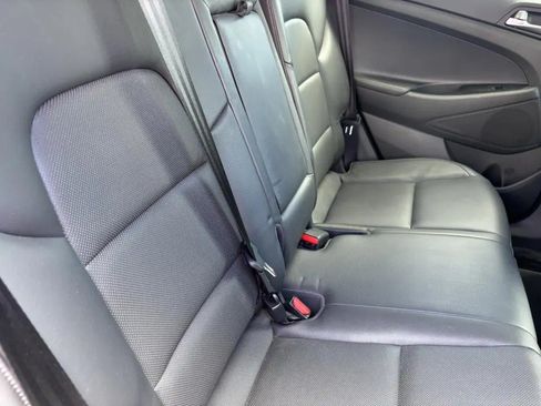 Used 2016 Hyundai Tucson Limited FWD image 18
