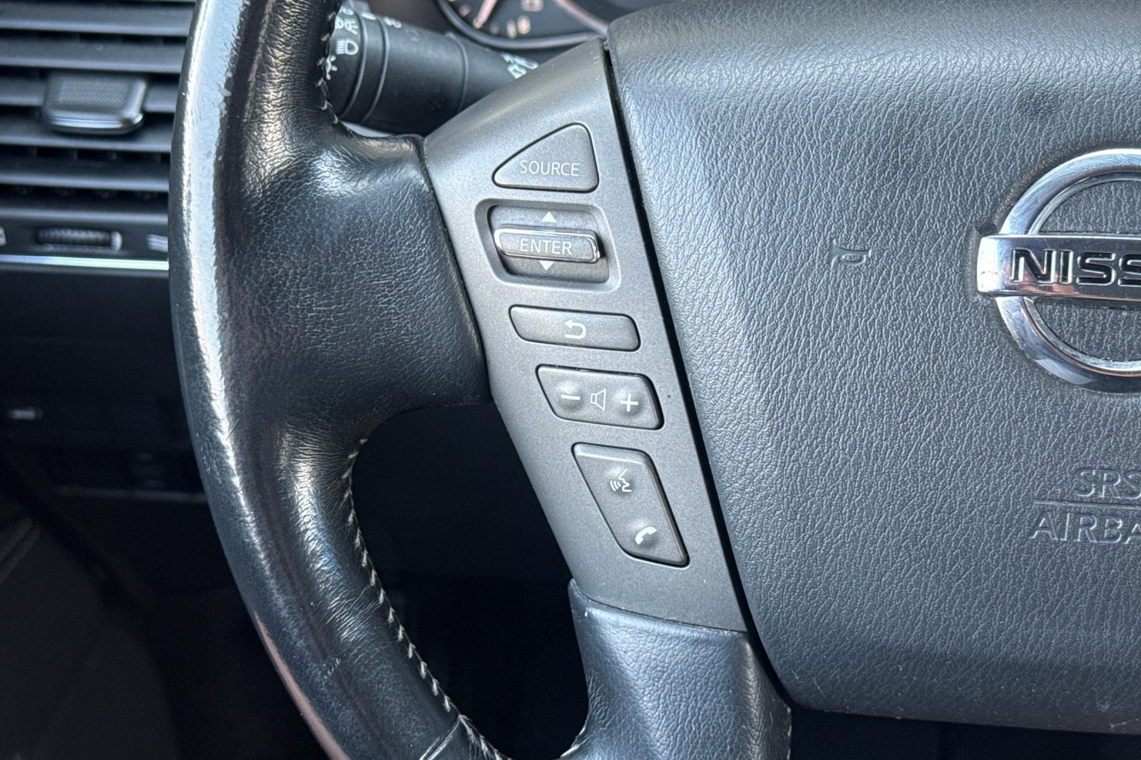 Used 2020 Nissan Armada SL w/ Premium Package AWD/4WD image 37
