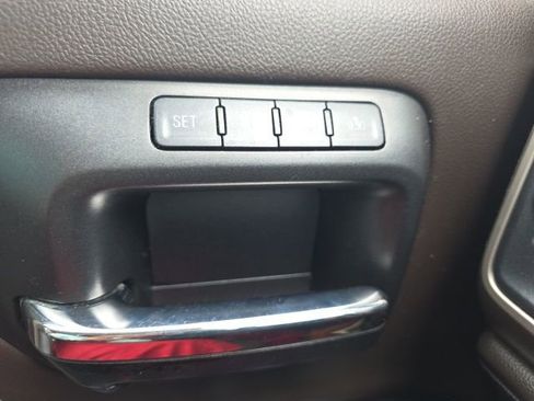 Used 2015 GMC Sierra 1500 Denali image 28