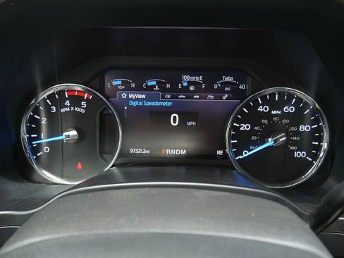 Used 2021 Ford F250 Lariat w/ Lariat Ultimate Package AWD/4WD image 31