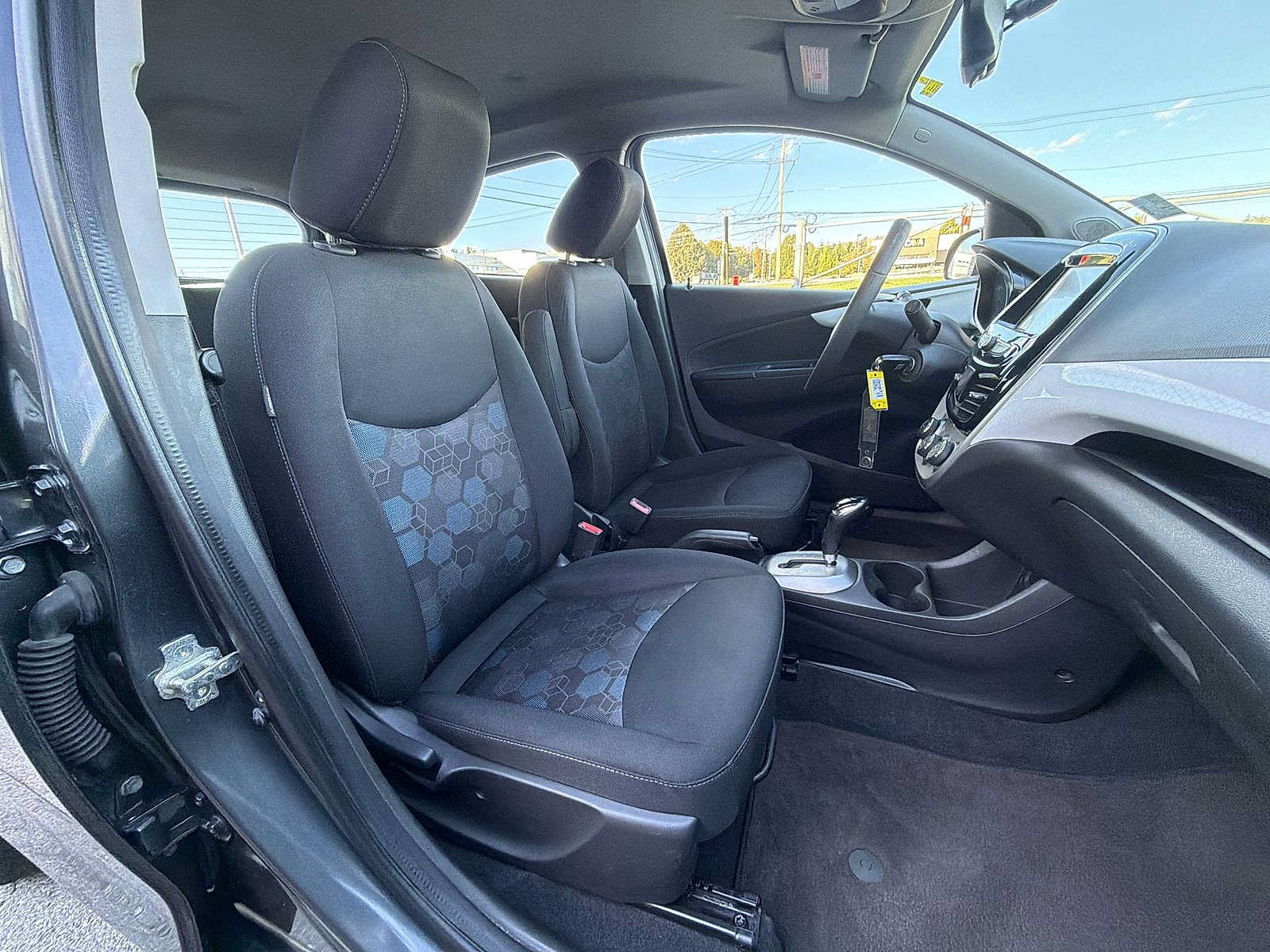 Used 2017 Chevrolet Spark LT FWD image 22