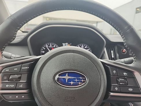 Used 2025 Subaru Outback Limited image 19