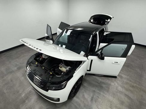 Used 2024 Land Rover Range Rover Long Wheelbase Autobiography AWD/4WD image 11