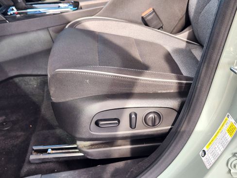 Used 2025 Chevrolet TrailBlazer ACTIV w/ Convenience Package image 23