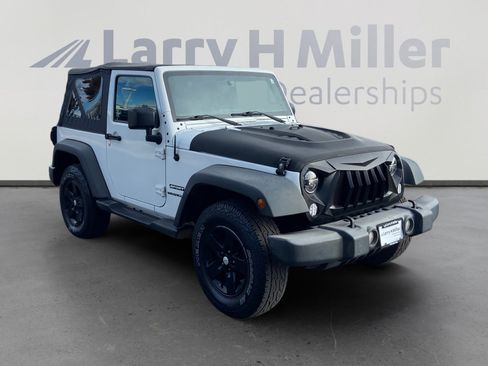 Used 2017 Jeep Wrangler Sport w/ Quick Order Package 24S image 7