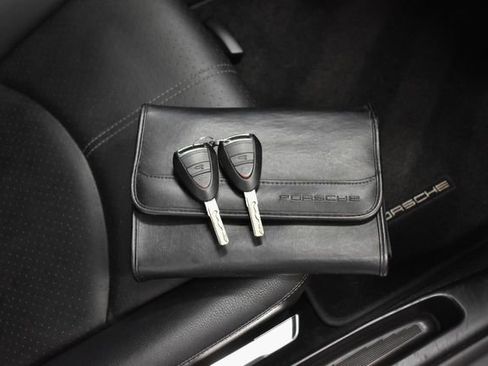 Used 2009 Porsche 911 Carrera image 6