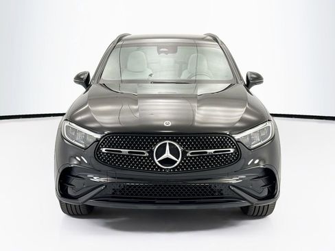 Certified 2024 Mercedes-Benz GLC 300 image 2