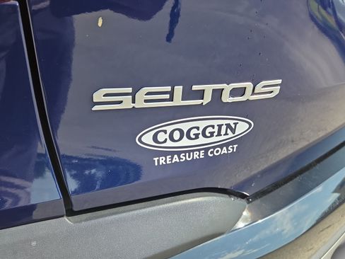Used 2025 Kia Seltos EX w/ EX Sunroof Package FWD image 38