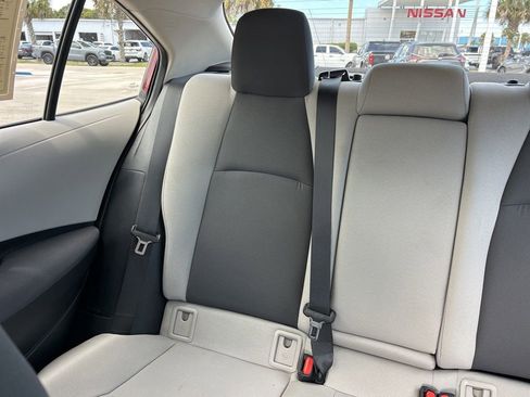 Used 2022 Toyota Corolla LE FWD image 13