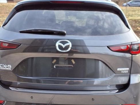 New 2025 MAZDA CX-5 Signature image 24