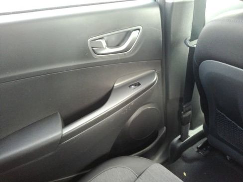 Used 2019 Hyundai Kona SEL image 26