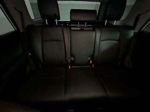 Used 2024 Toyota 4Runner TRD Off-Road Premium w/ Off Road Premium Plus Package AWD/4WD image 33