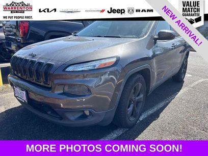 Used 2018 Jeep Cherokee Latitude w/ Altitude Package