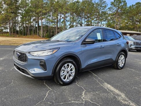 New 2026 Ford Escape Active w/ Cold Weather Package image 3