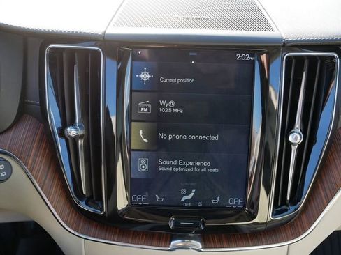 Used 2019 Volvo XC60 T5 Inscription w/ Protection Package Premier image 28